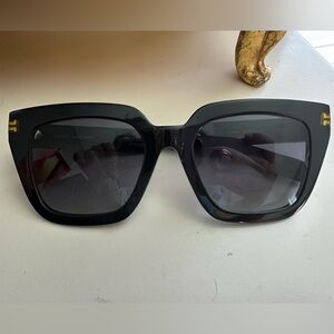 Marc Jacobs Black Women's Sunglasses